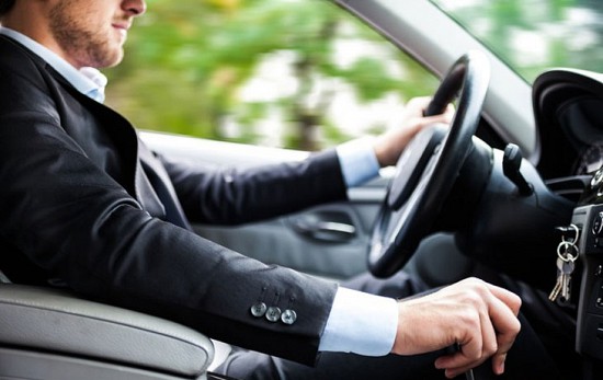 KINH NGHIỆM LÁI XE AN TOÀN CHO NGƯỜI MỚI TẬP LÁI